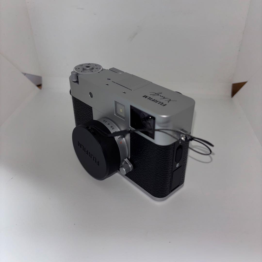 FUJIFILM X half X-HF1 シルバー　美品