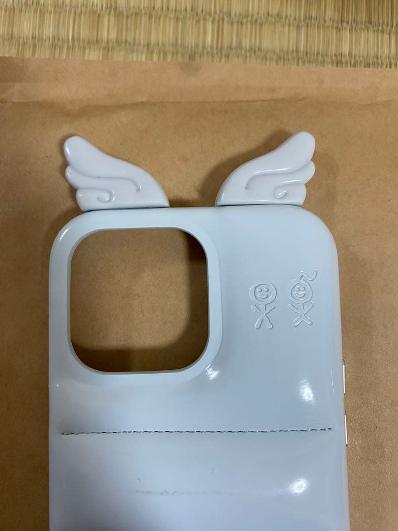 urbansophistication クロエiPhone16promax傷あり