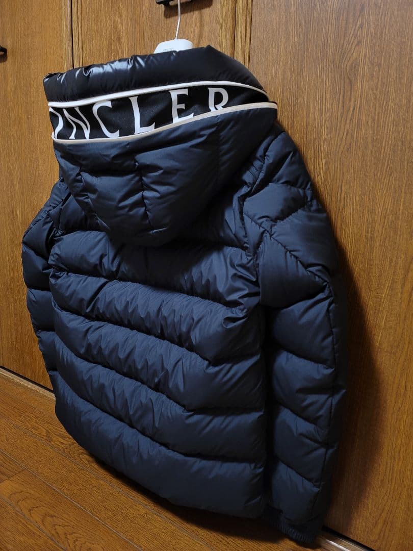 マー。モンクレール　MONCLER　CARDERE　ダウン　ブラック　3
