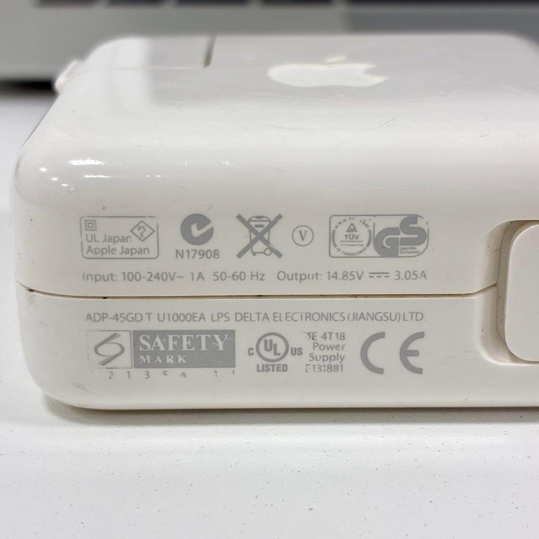 MacBook Air A1465 本体（初期化済み）