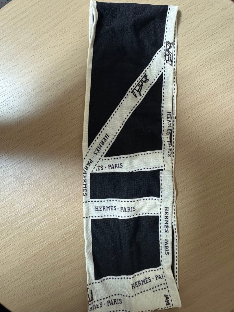 エルメス　ヘアバンド