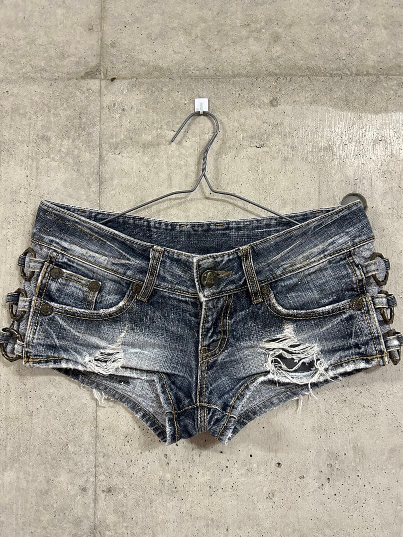 d.i.a. サイドリング付ダメージショーパン　26インチ　ダイヤ