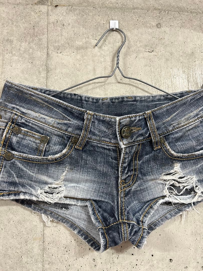 d.i.a. サイドリング付ダメージショーパン　26インチ　ダイヤ