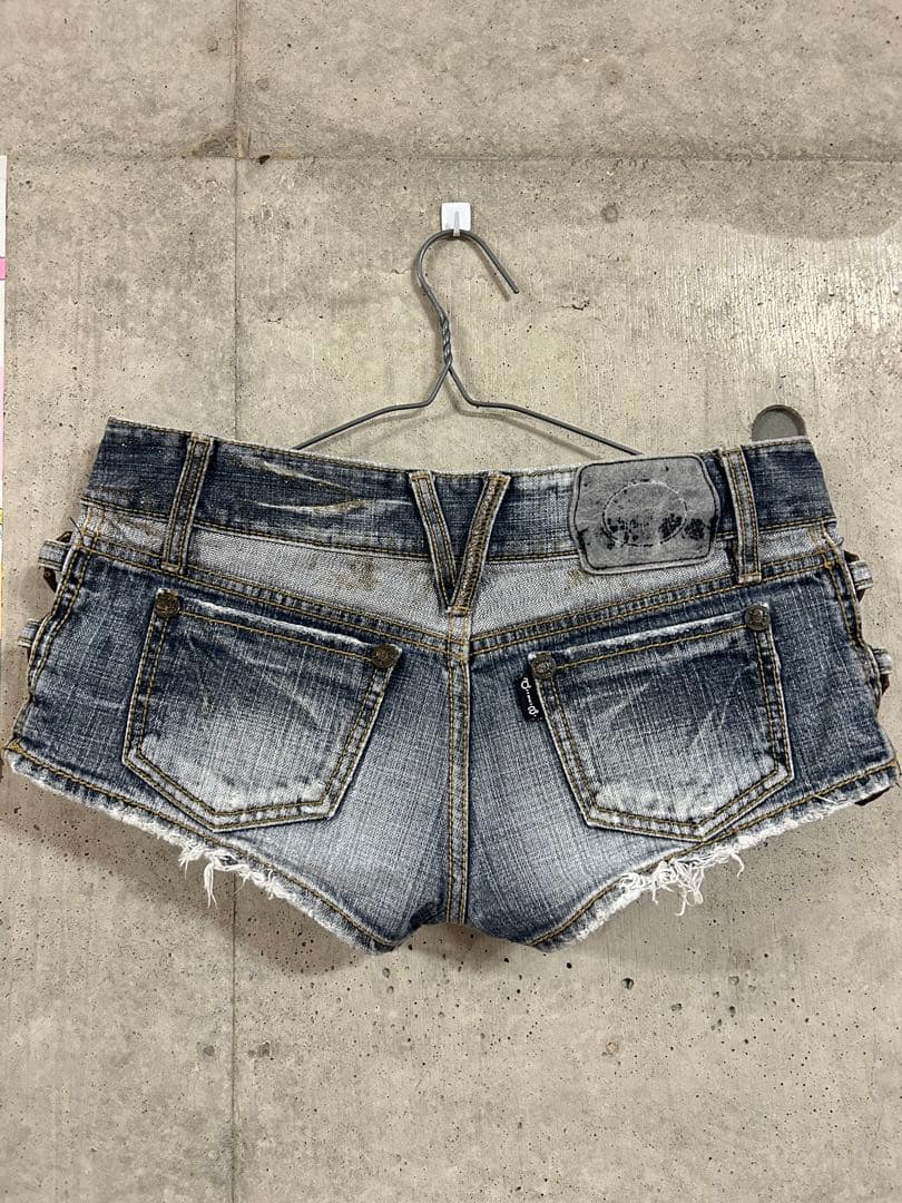 d.i.a. サイドリング付ダメージショーパン　26インチ　ダイヤ