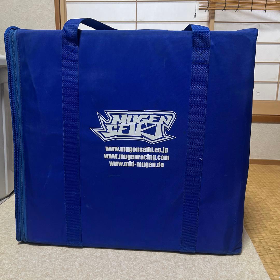 無限精機エンジンバギーケース