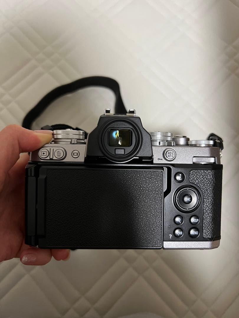 Nikon Z fc コンパクトデジタルカメラ 16-50mm