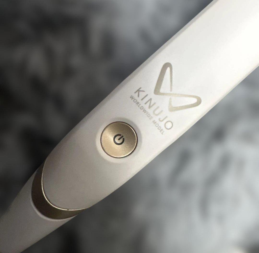 KINJO ストレートヘアアイロン ホワイト