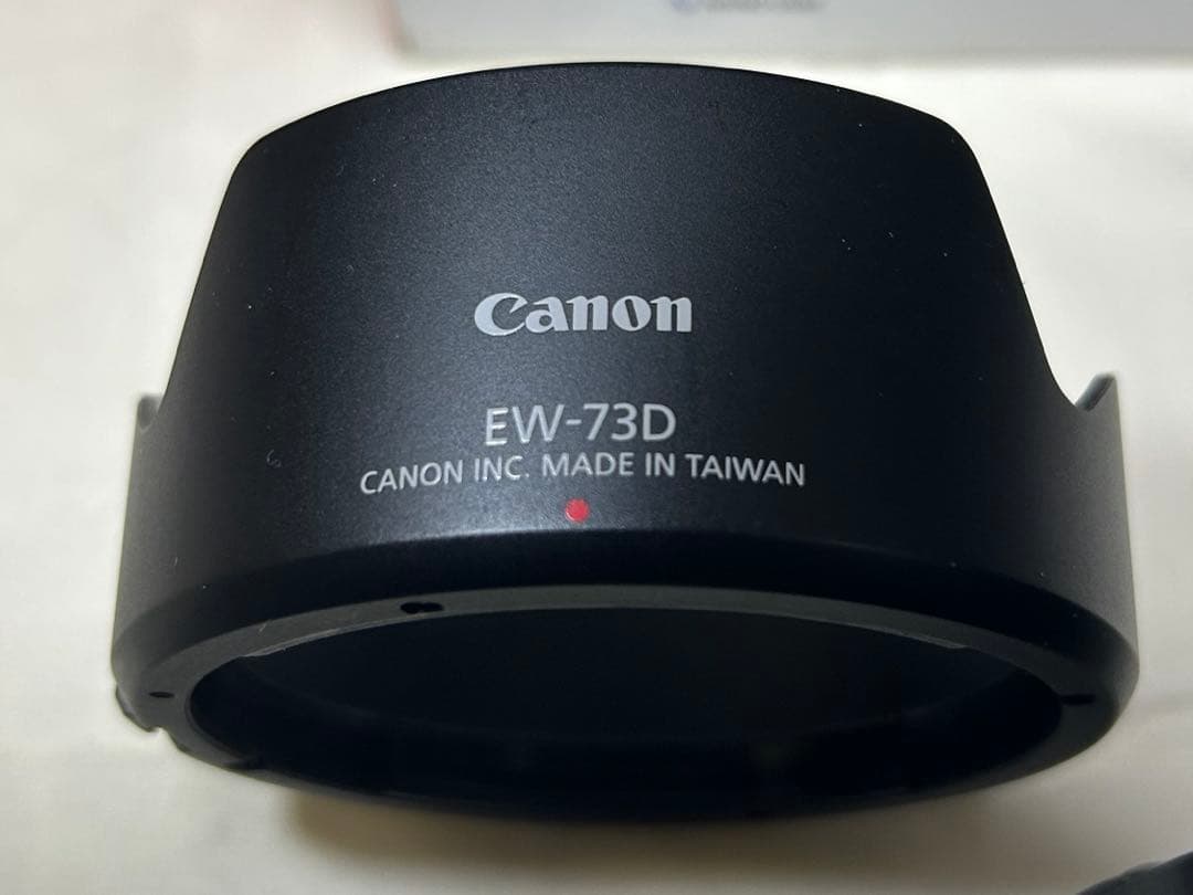 キヤノン EOS 80D EF-S18-135 IS USM 【おまけ付き】