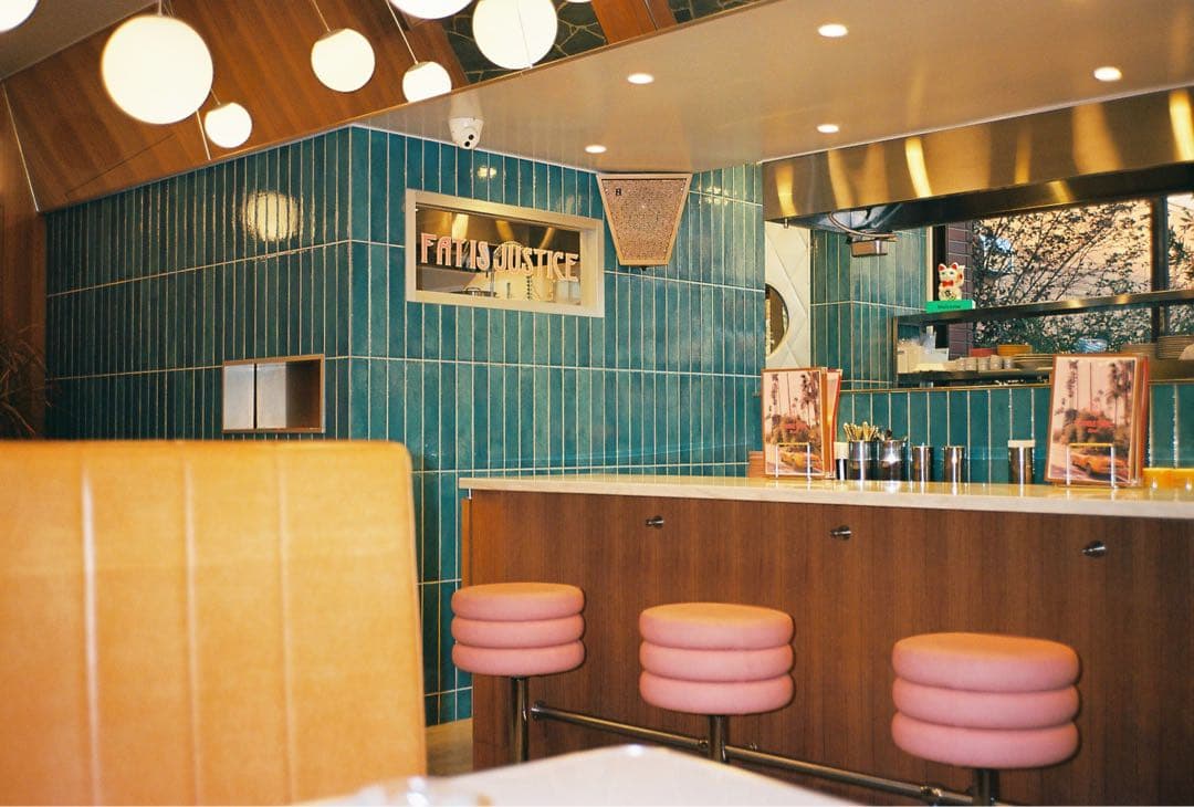 CONTAX TVS 美品 ボディカバー付 ソフトケース付