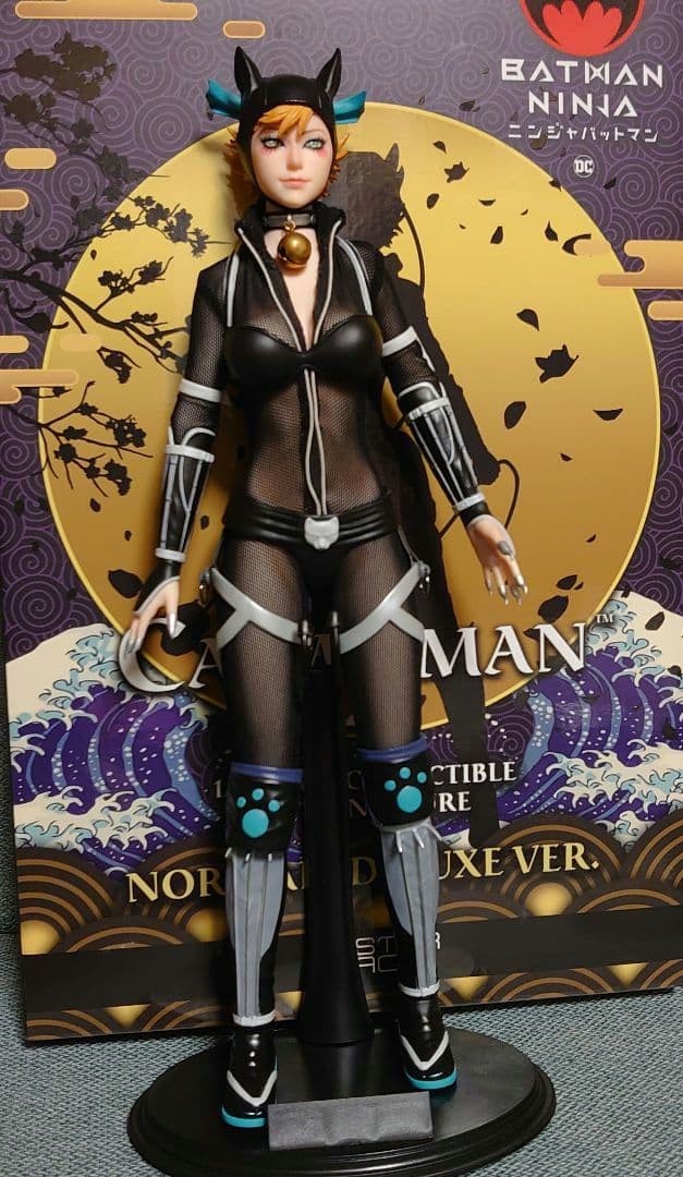 STARACE TOYS キャットウーマン 1/6 ホットトイズ系