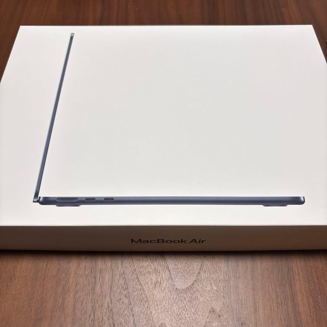 【ほぼ未使用】M3 MacBook Air 13インチ ミッドナイト