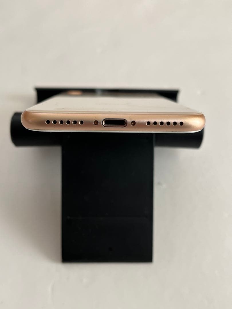 スマートフォン本体 iPhone 8