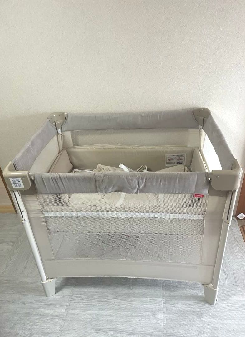 状態良好✨Aprica ココネルエアープラス AB ホワイトグレー　 収納袋付属