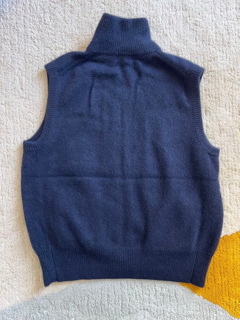 MAATEE&SONS CASHMERE 強圧縮 JIP VEST 4 Navy