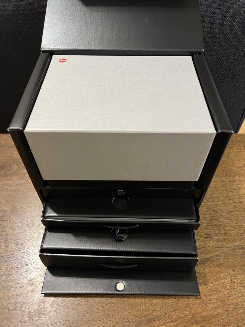 LEICA Q Typ116 black 純正ストラップ付