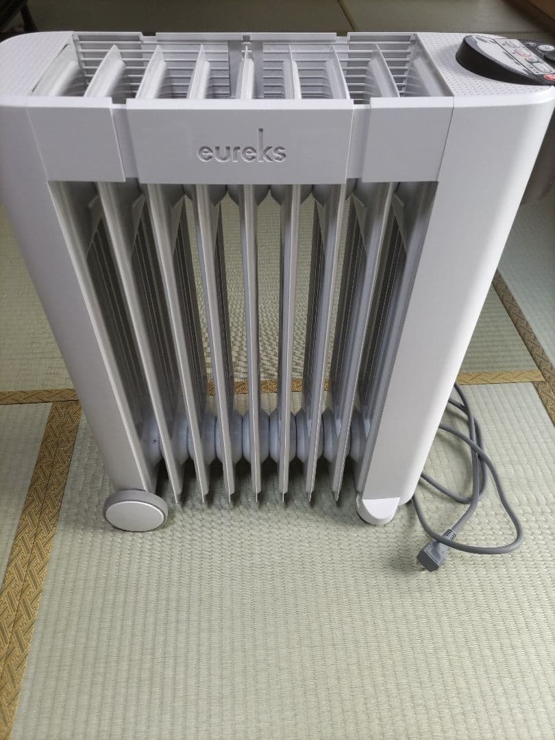 eureks オイルヒーター 1300w