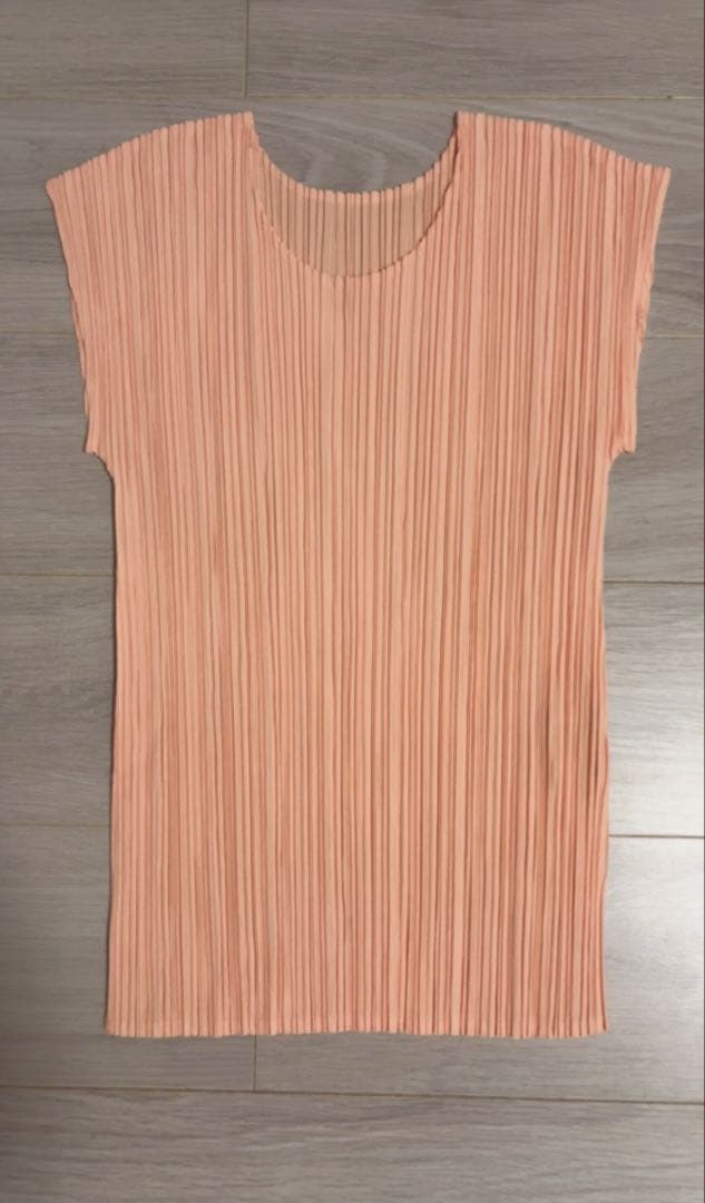 プリーツデザイン 半袖Tシャツ ピンク