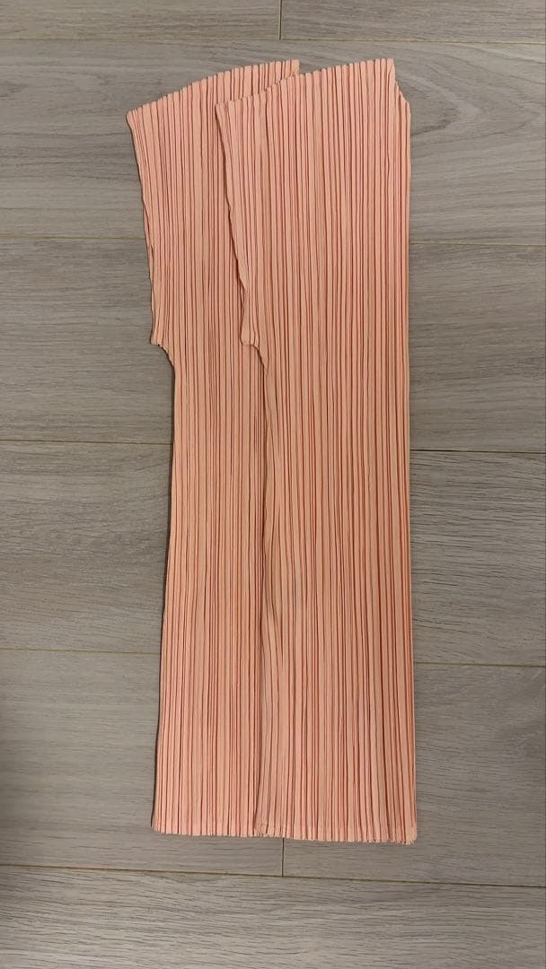 プリーツデザイン 半袖Tシャツ ピンク