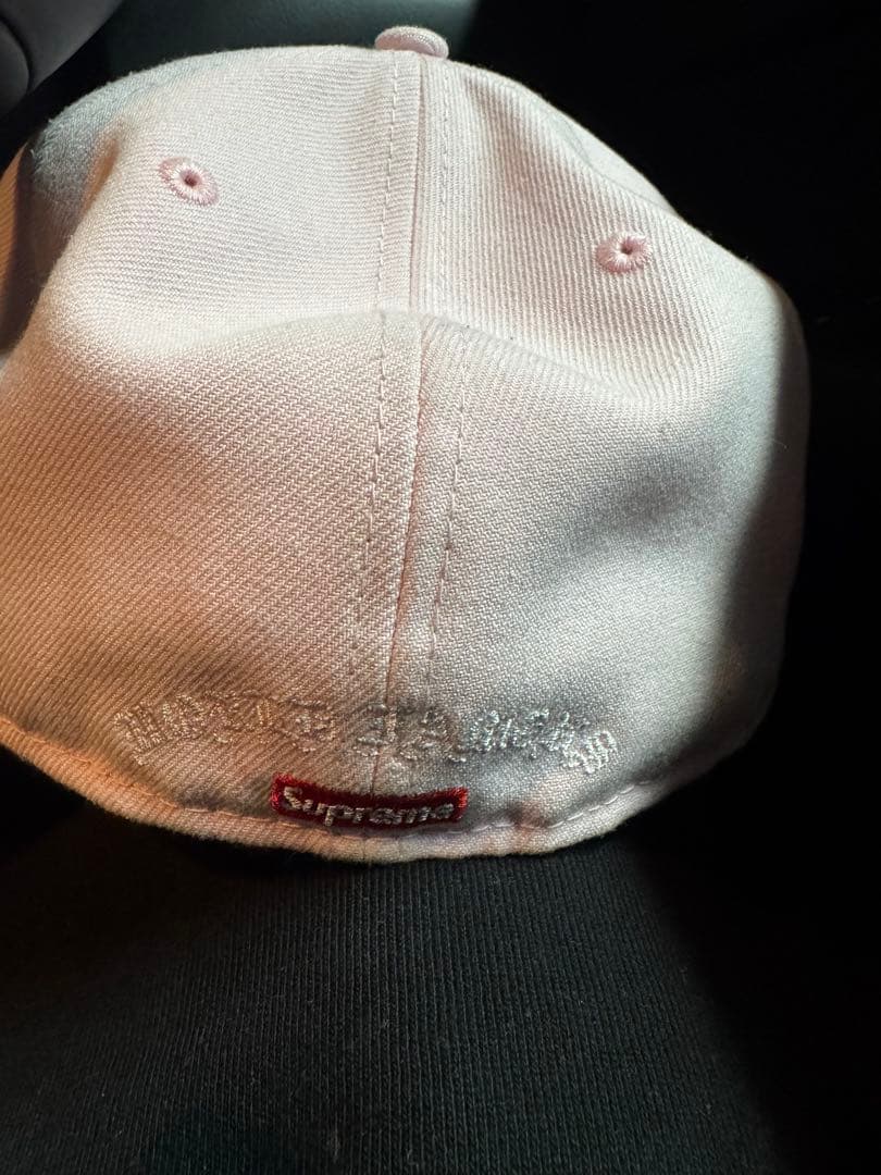 Supreme ピンク Sロゴ 59FIFTYキャップ 7 1/2