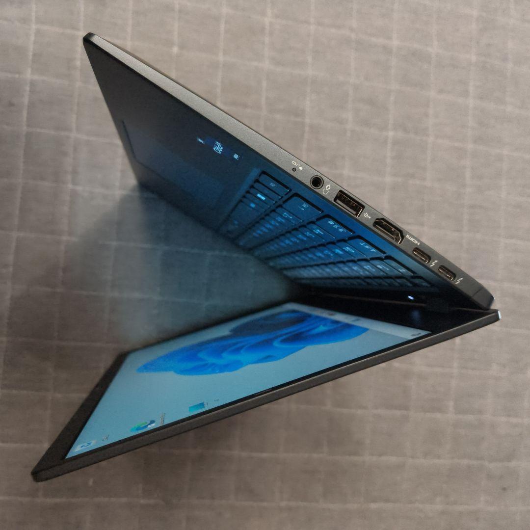 美品 Dynabook 超軽量 驚速 12世代i5 16GB 512GB 29