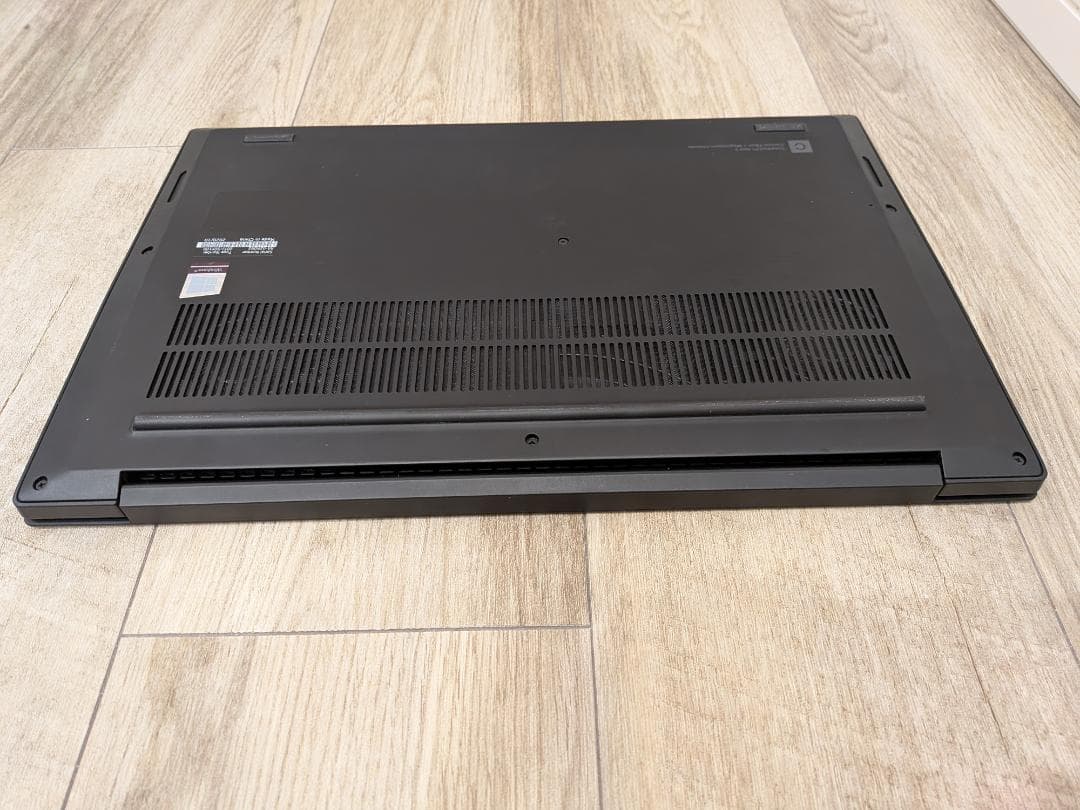 Lenovo Thinkpad P1 Gen3 モバイルワークステーション