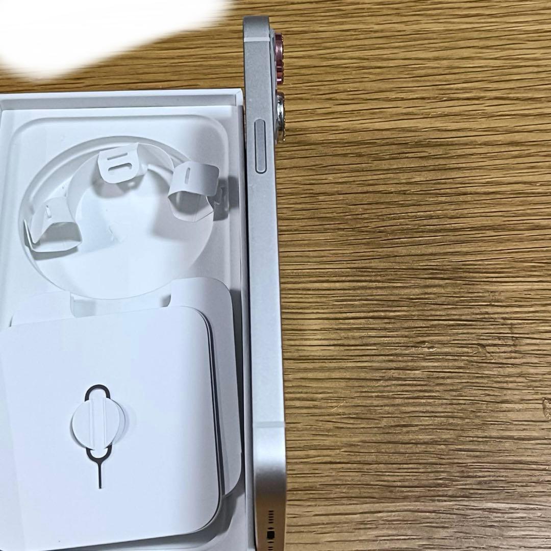 iPhone 13 256gb 本体 外箱 ケーブル 付き