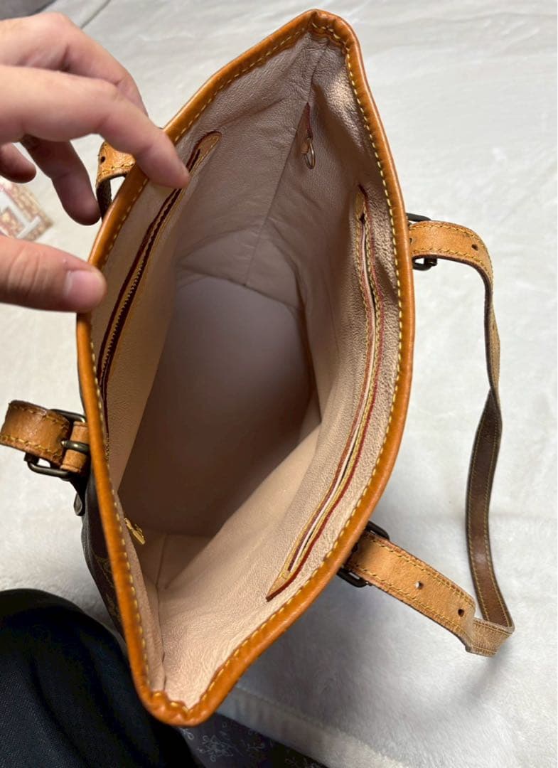 ルイヴィトン　バケットGM バケツ型　トートバッグ　モノグラム