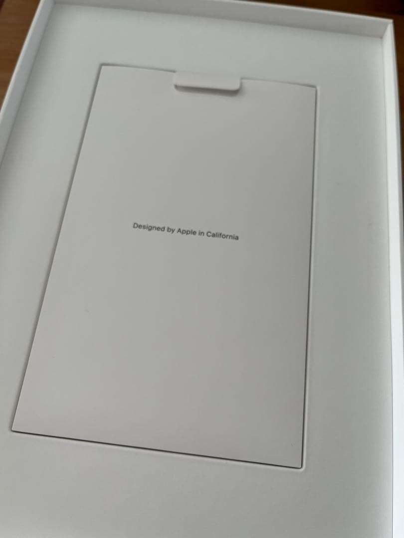 【最終値下】【美品】Apple iPad 第8世代 32GB Wi-Fiモデル