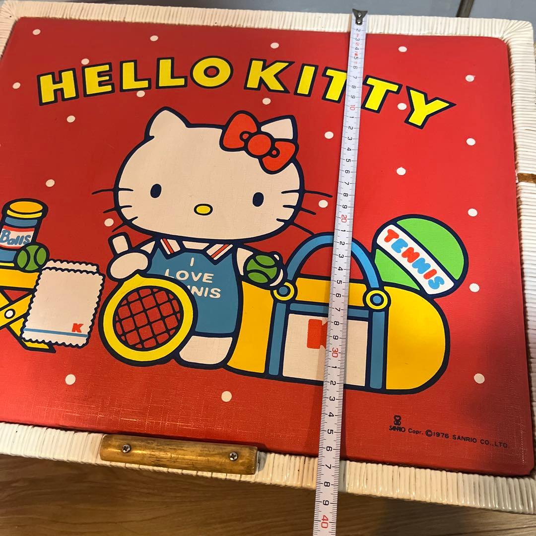 レトロ　ハローキティ　かご　バスケット　サンリオ　収納　籠　昭和　レア編み込み