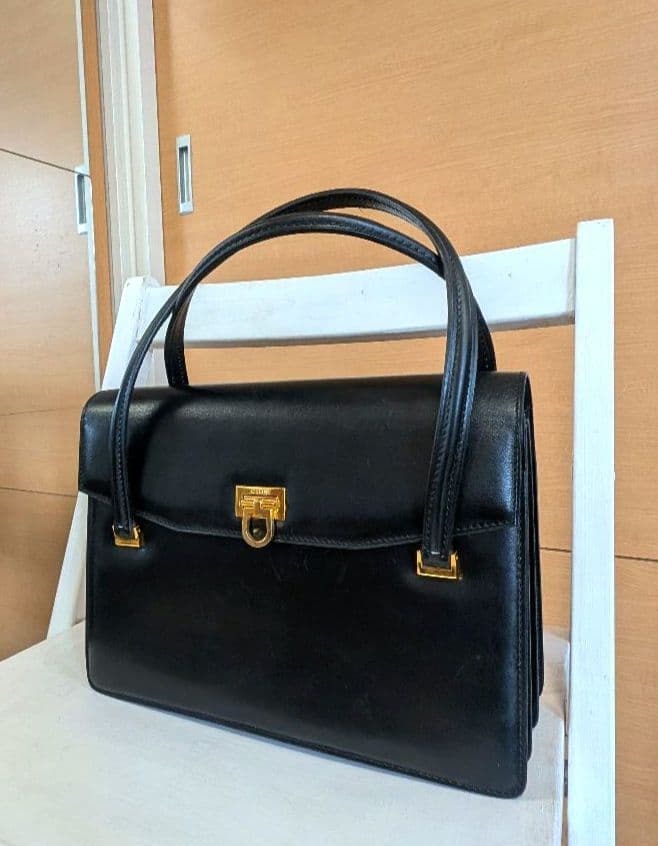 ✨king…✨♥美品♥セリーヌ ハンドバッグ レザー CELINE