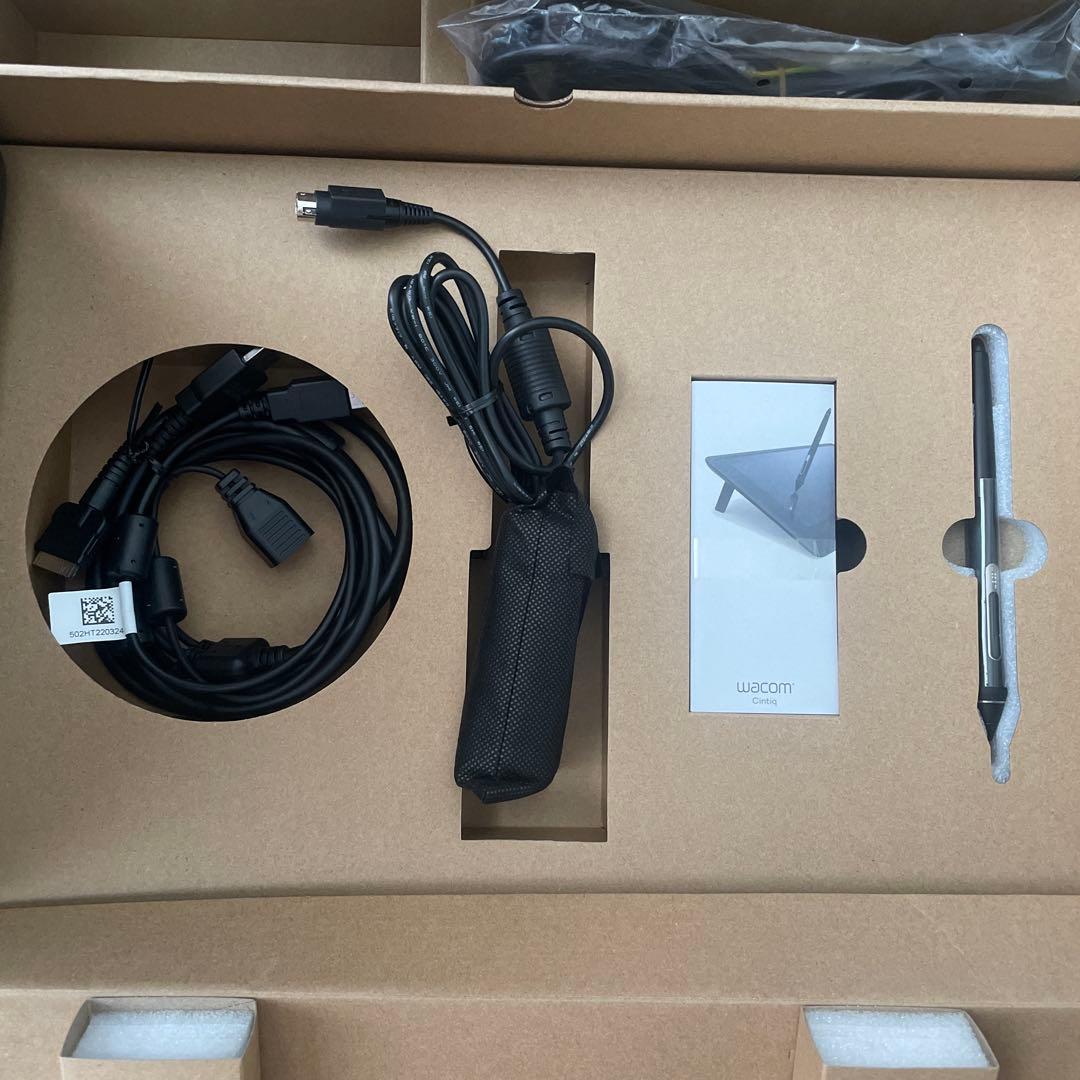 【美品】Wacom Cintiq 16液晶ペンタブレット