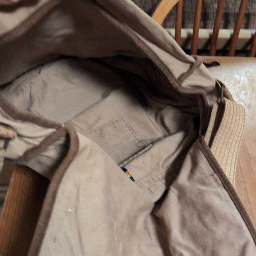 ラルフローレン　ラグビー　ダメージ加工　刺繍パッチ付きベージュショルダーバッグ