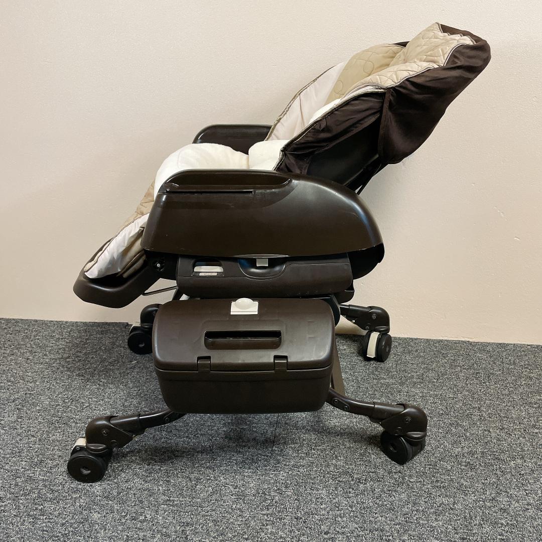 美品 Combi ネムリラAT オートスウィング