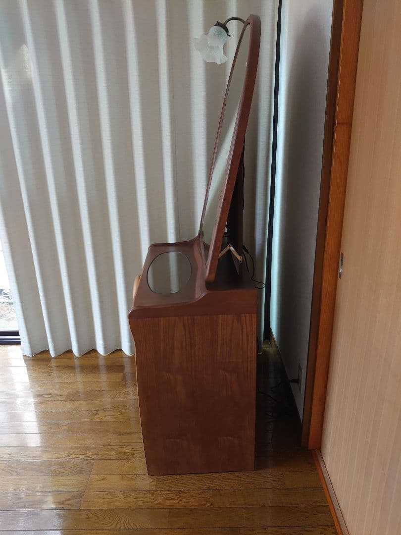 アンティーク レトロ ドレッサー 鏡台 すずらんライト (椅子は別ページ出品中)