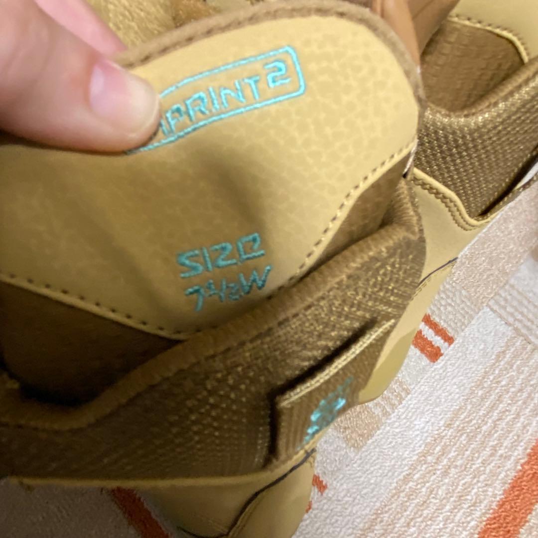 美品　24.5 BURTONレディース　スノーボードブーツ　アジアンフィット