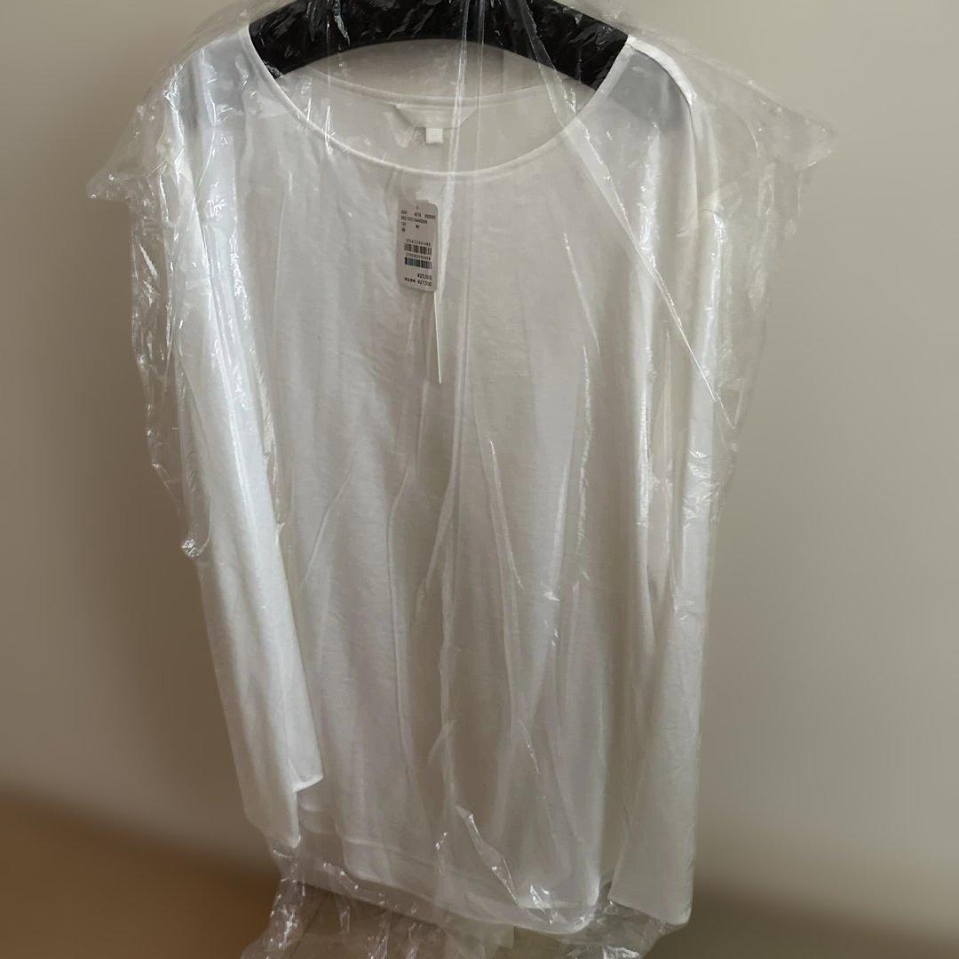 25日まで❗️ドローイングナンバーズ）新品未使用❗️サテンボートブラウス