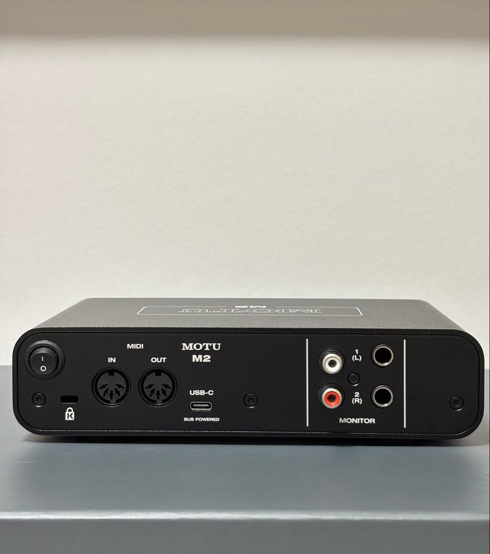MOTU M2 2in 2out USBオーディオインターフェース