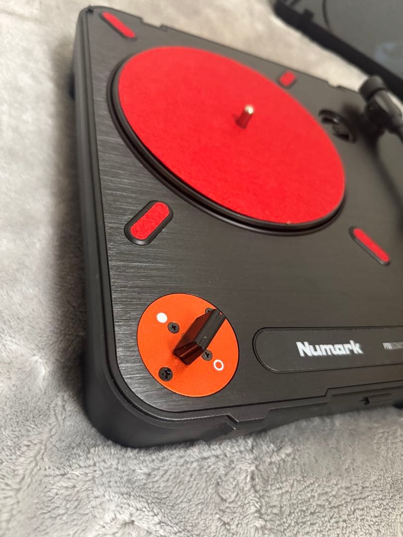 Numark PT01 Scratch ポータブルターンテーブル