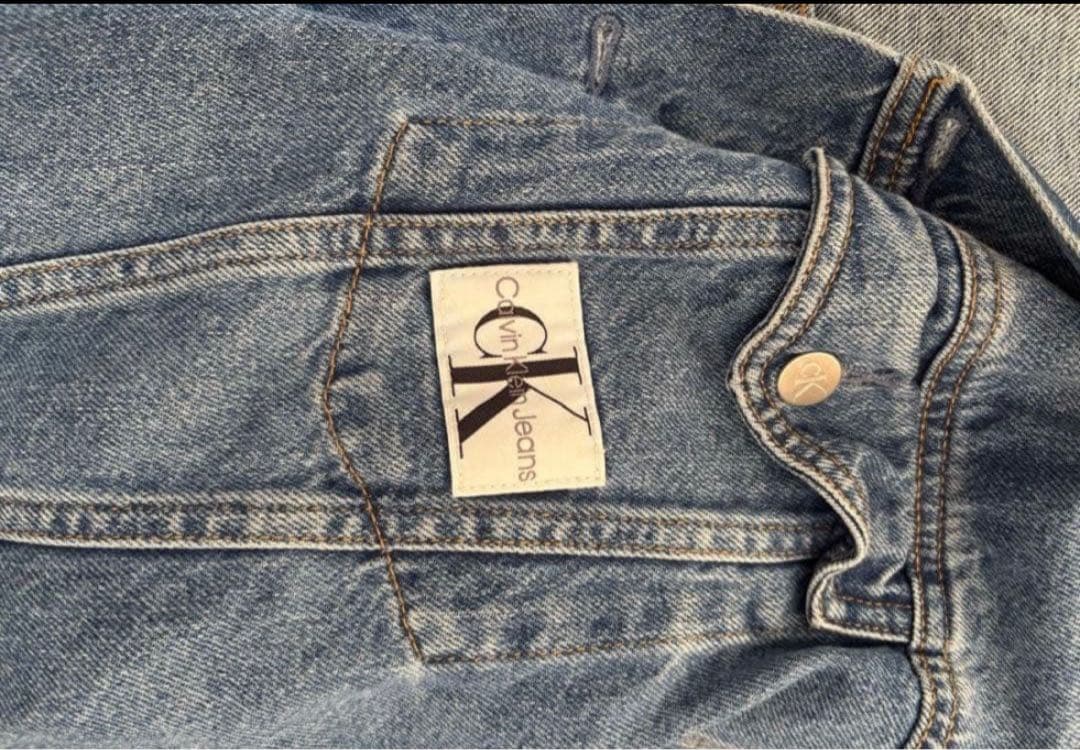 jungkook 着用　カルバンクラインデニムジャケット