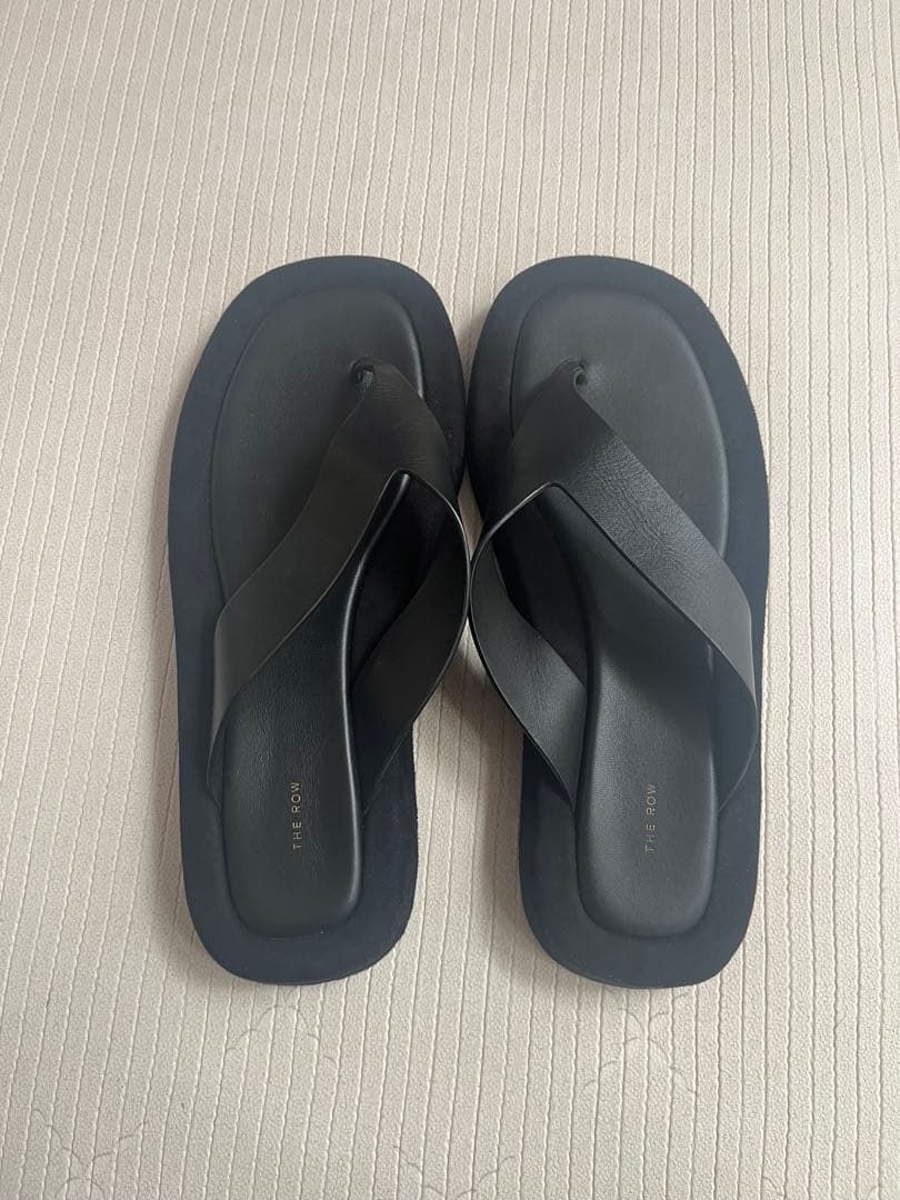 ハ*レ様 THE ROW ギンザ　サンダル　40サイズ