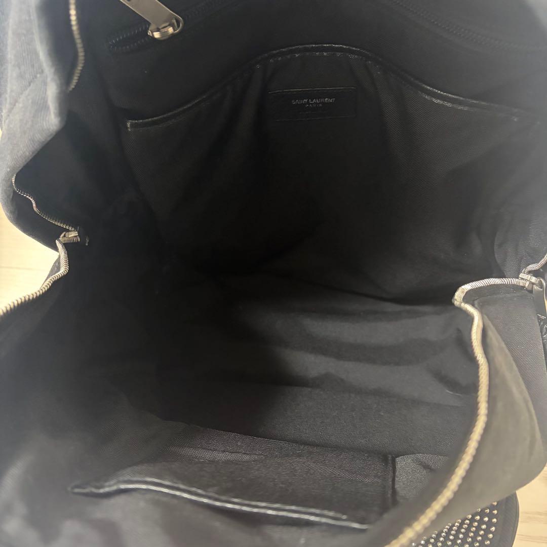 ✨超美品✨サンローランパリ　シティ　リュック　黒　スタッズ　大容量　ロゴ