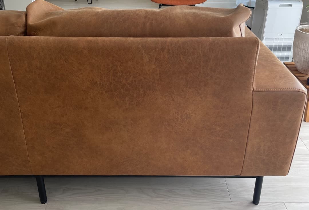 プルート 2.5人掛けソファ スーパーレザーテックス オーカーブラウン