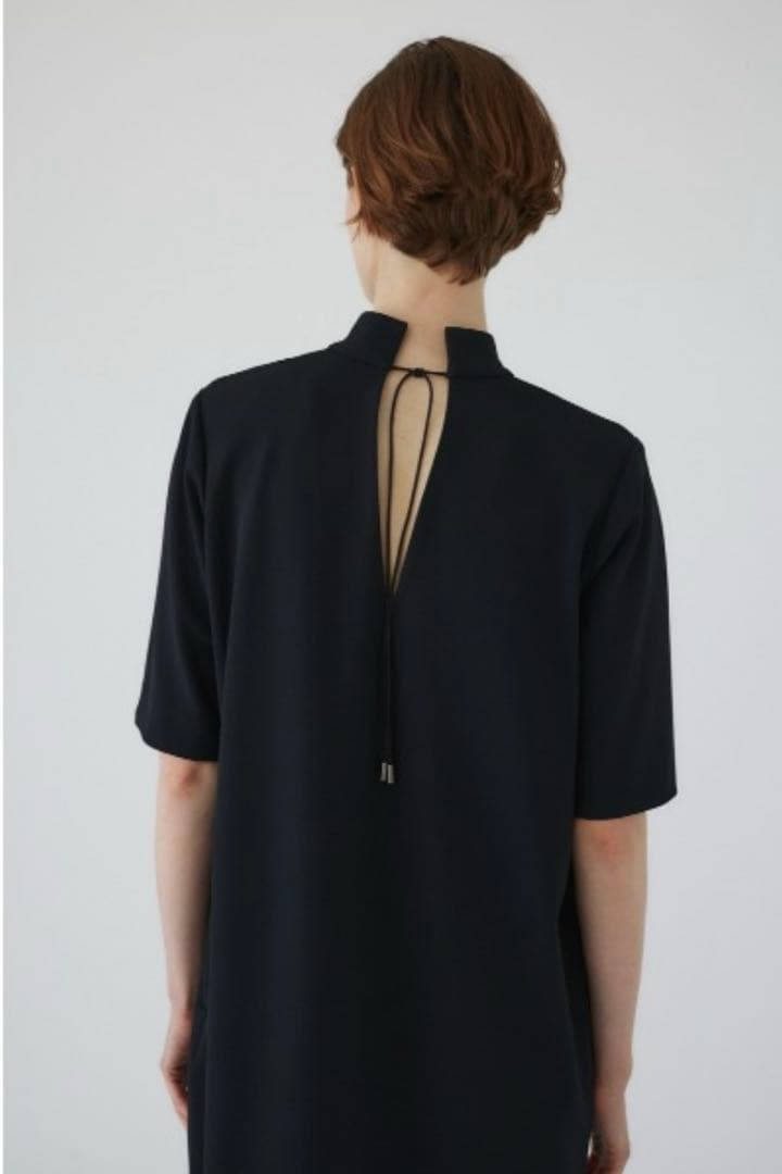 RIM.ARK リムアーク　Back v neck OP サイズ38