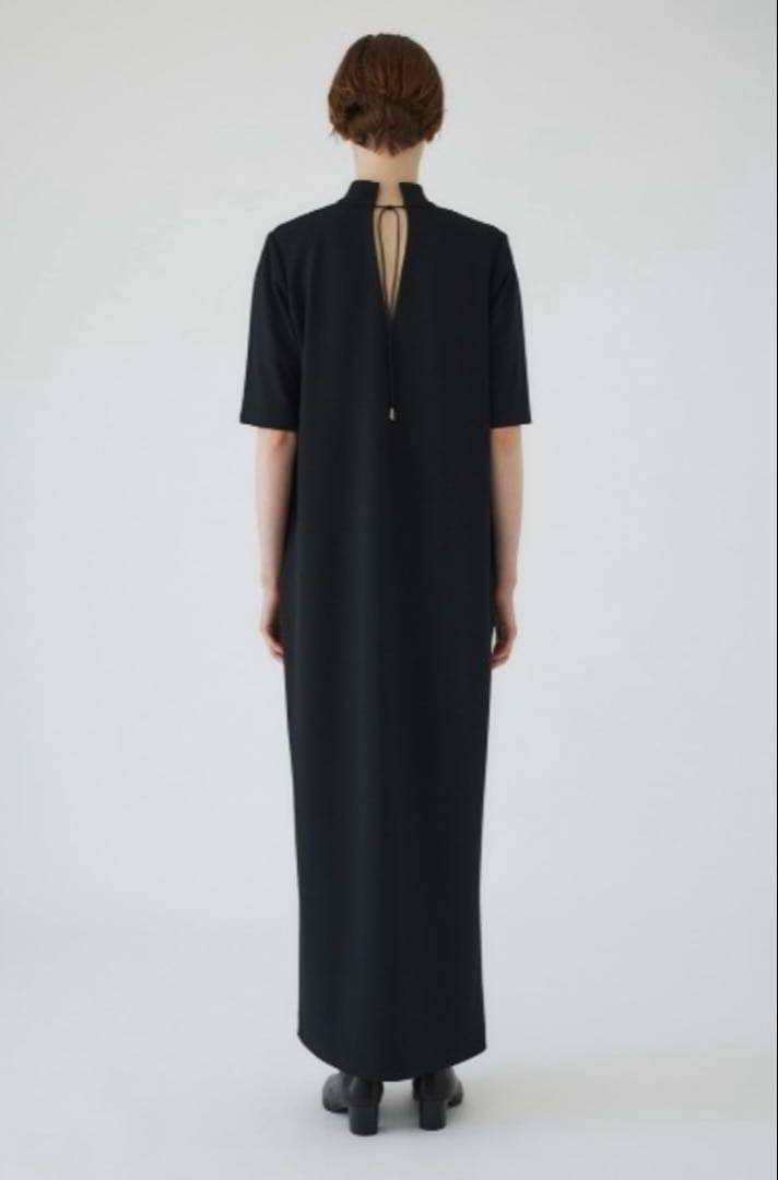 RIM.ARK リムアーク　Back v neck OP サイズ38