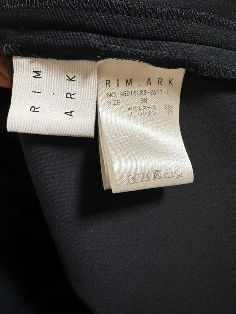RIM.ARK リムアーク　Back v neck OP サイズ38
