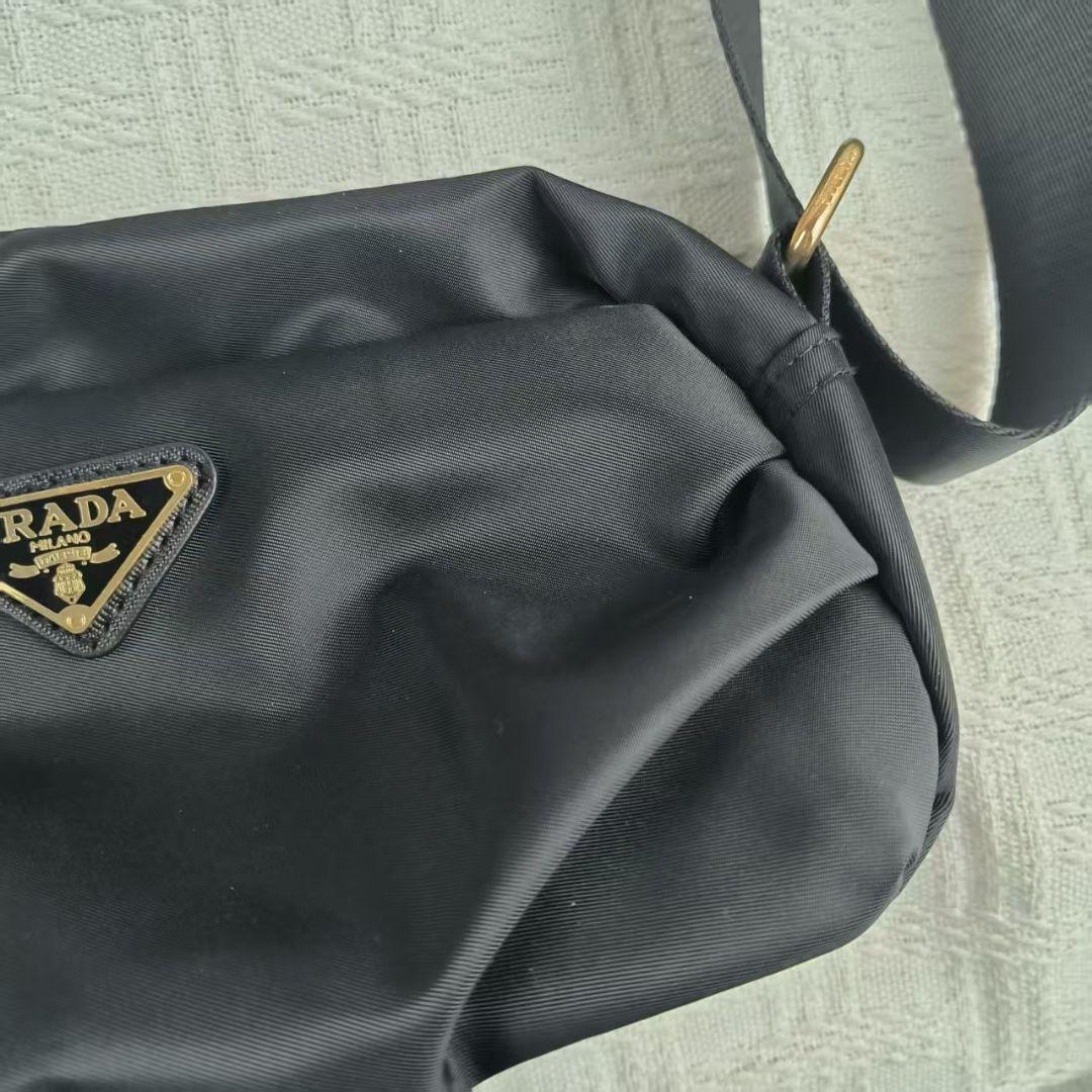 新品 ブラック ショルダーバッグ 非売品 Z1