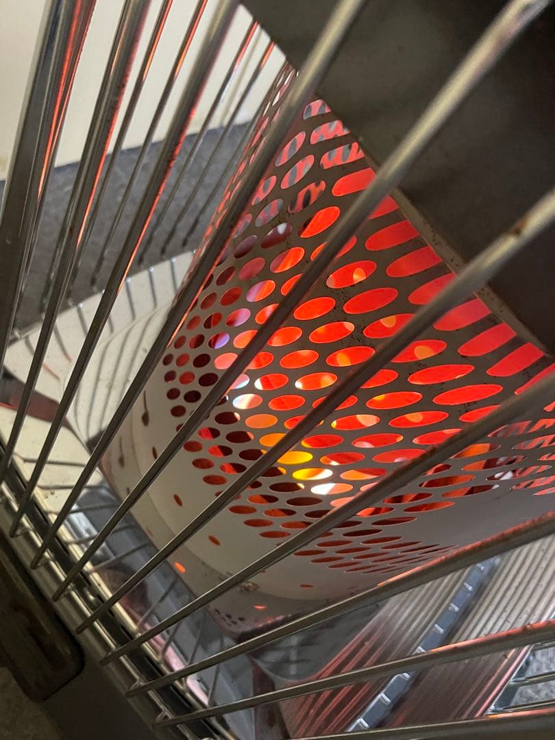 ストーブ　ダイニチ　ブルヒーター　中古　業務　107 ⓶