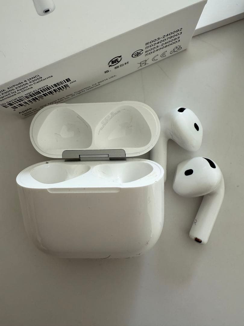 Airpods 第4世代　ANC ノイズキャンセリング付き
