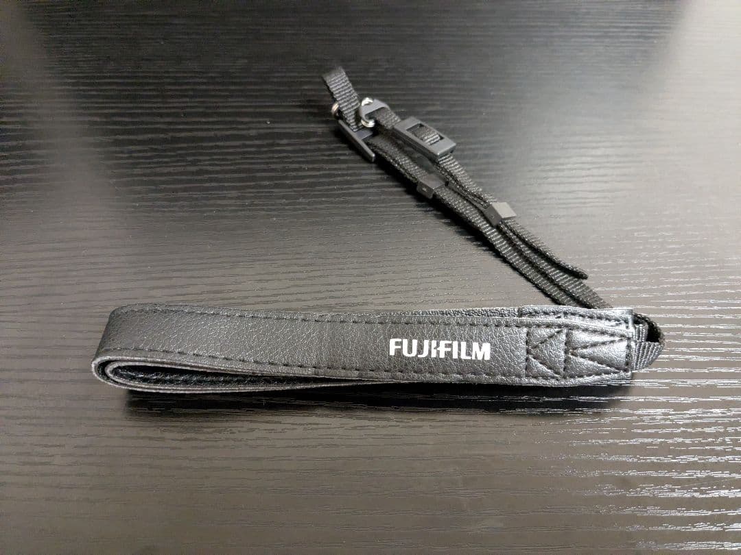 FUJIFILM X-S10 ボディ（レンズなし）