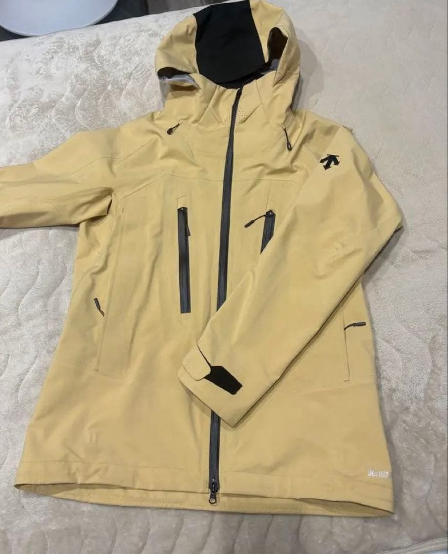 DESCENTE スキーウェア上下セット 23/24モデル Lサイズ